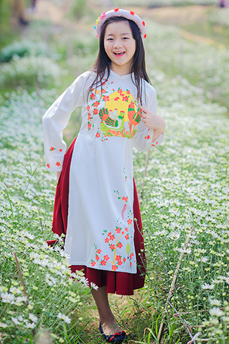 Váy sườn xám cho bé gái họa tiết Tết Á Đông – OETEO Vietnam